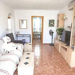 公寓 Lovely 2 Bed Penthouse With Large Private Solarium