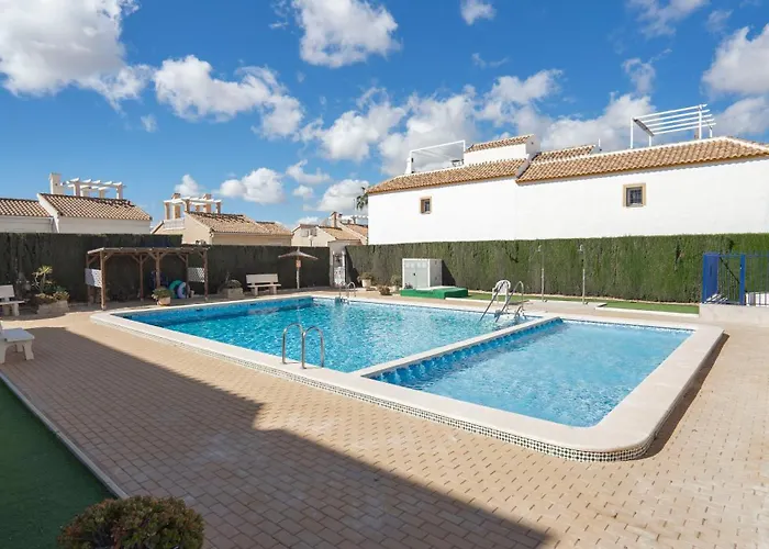 Lovely 2 Bed Penthouse With Large Private Solarium Διαμέρισμα Αλικάντε