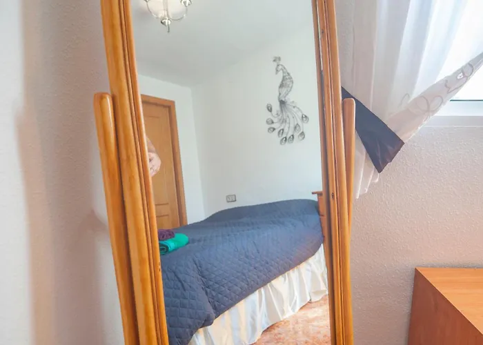Lovely 2 Bed Penthouse With Large Private Solarium Διαμέρισμα